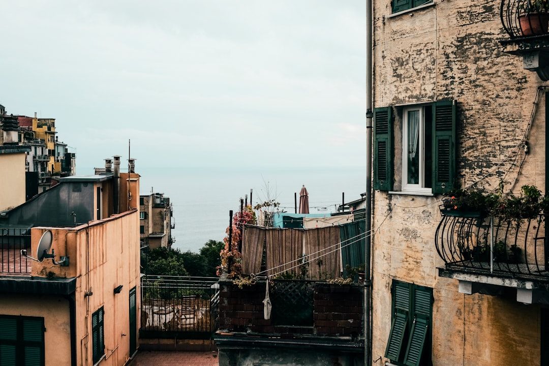 The coastal path, and its problem in Corniglia